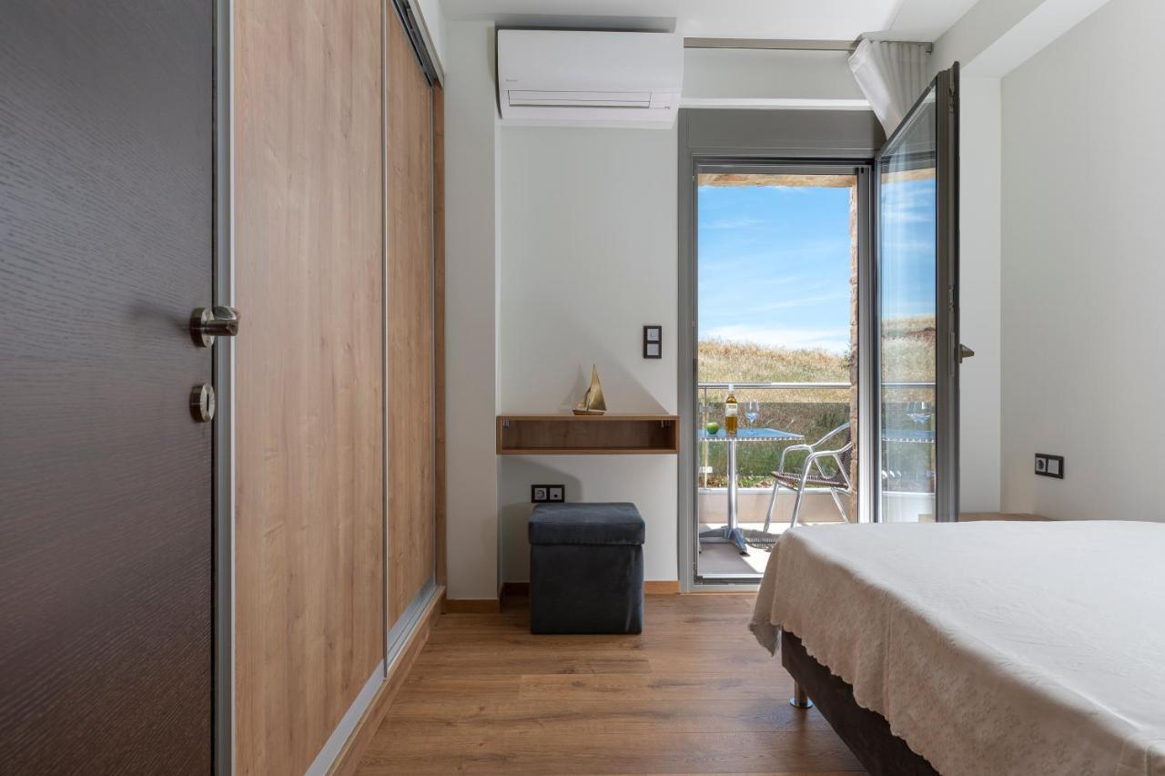 Sea Wind Luxury Apartments With Pool Kassandra Halkidikι Néa Fókaia Extérieur photo